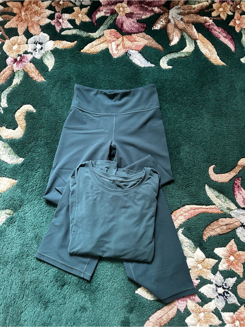 Athleta Athleisure Set - Teal Green Crop Leggings & Tee